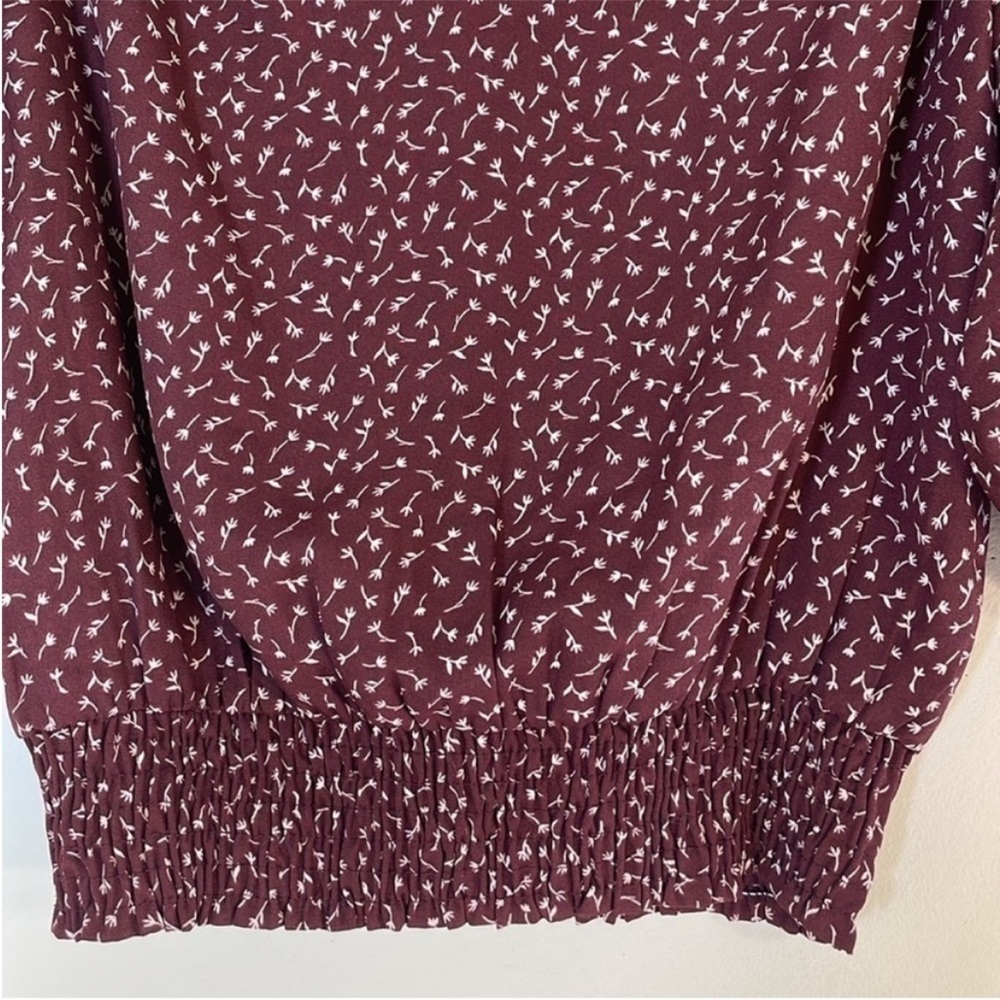 Paper Crane Boho Floral Blouse. Medium. NWT. - Picture 10 of 10